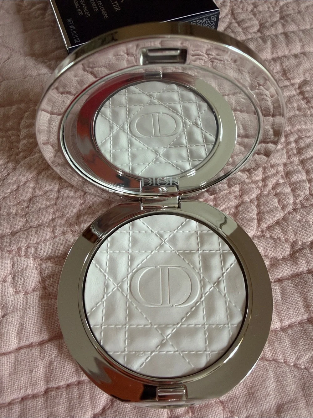 Dior Forever Nude Radiant FilterBlurring Setting Powder 00 Luminescent
